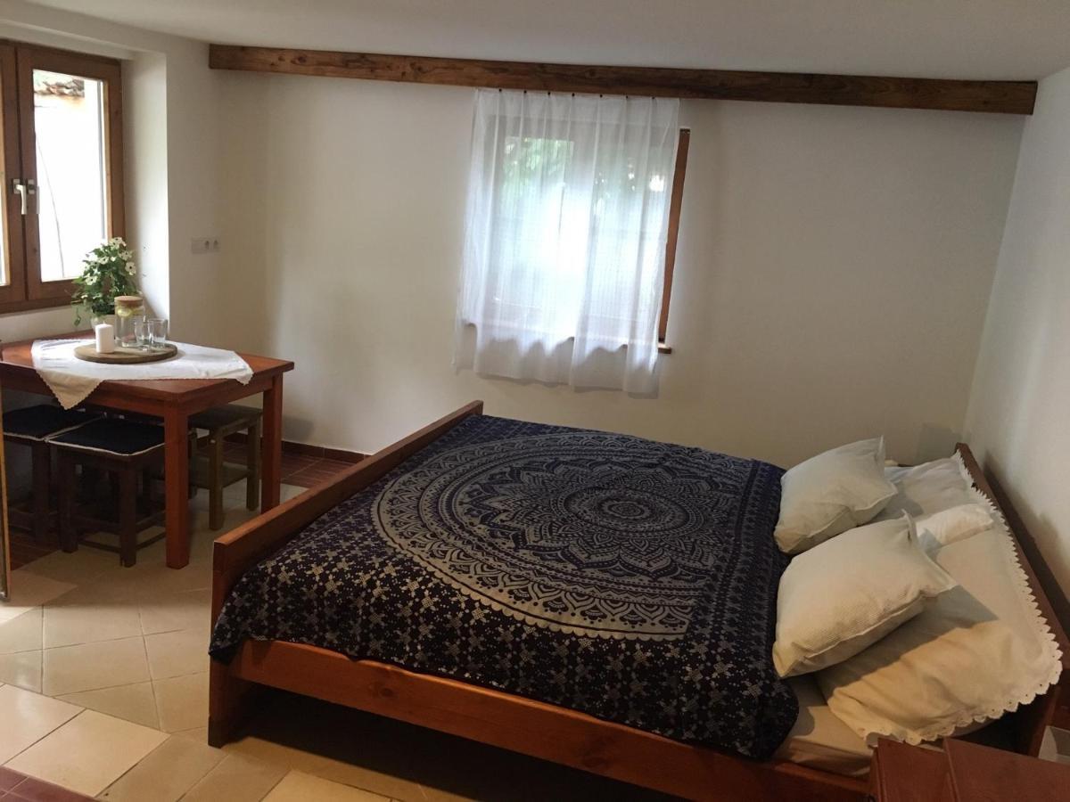 Pajta Apartman Эгер Экстерьер фото